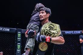 2014 投手新高：克莱顿·克萧单季 1.77 ERA，包揽国联赛扬奖与 MVP